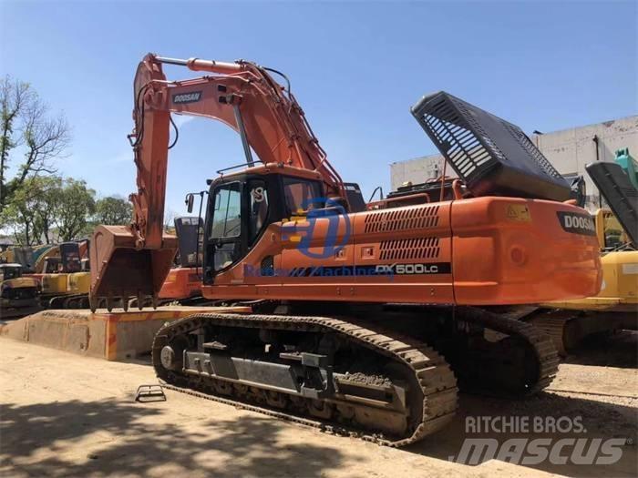 Doosan DX 500LC Kāpurķēžu ekskavatori
