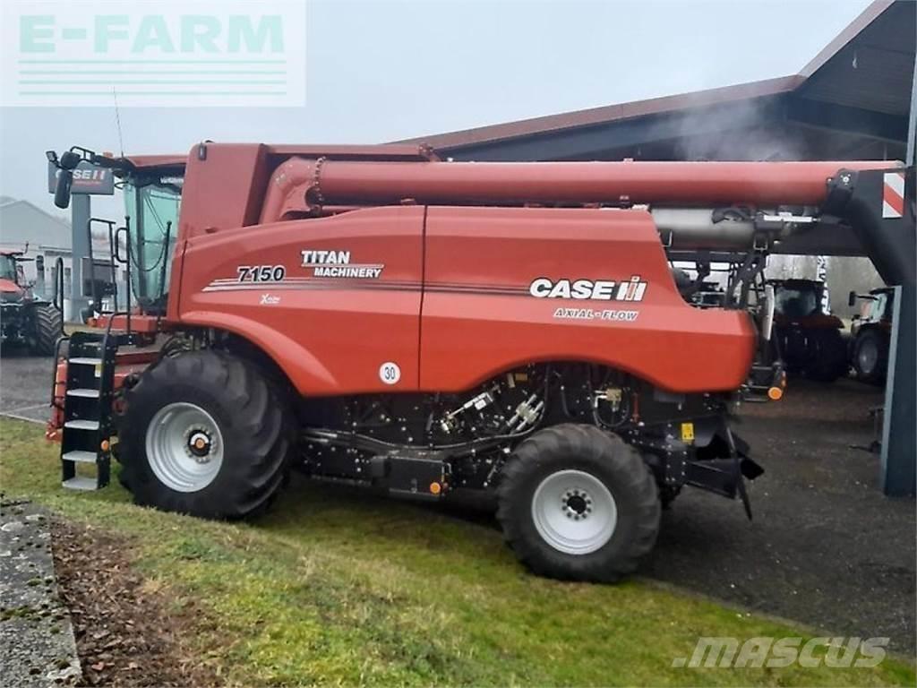 Case IH af 7150 Ražas novākšanas kombaini