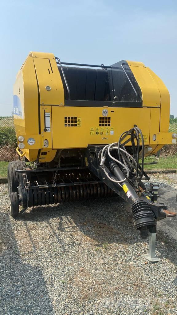 New Holland BR 7060 Rituļu preses