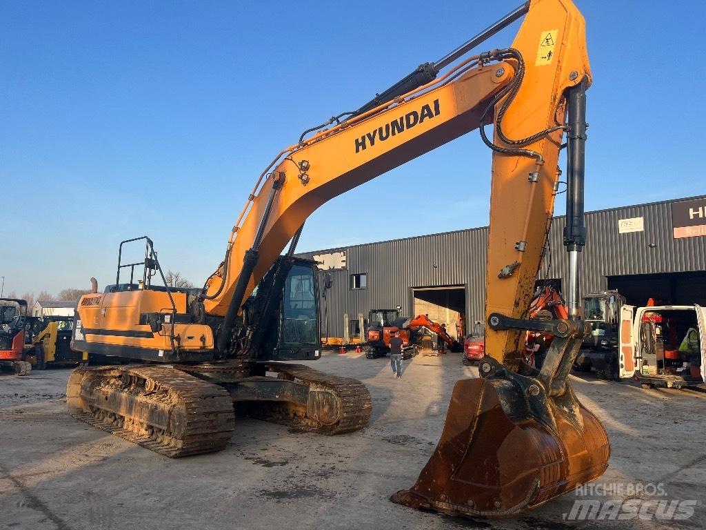 Hyundai HX 330 L Kāpurķēžu ekskavatori
