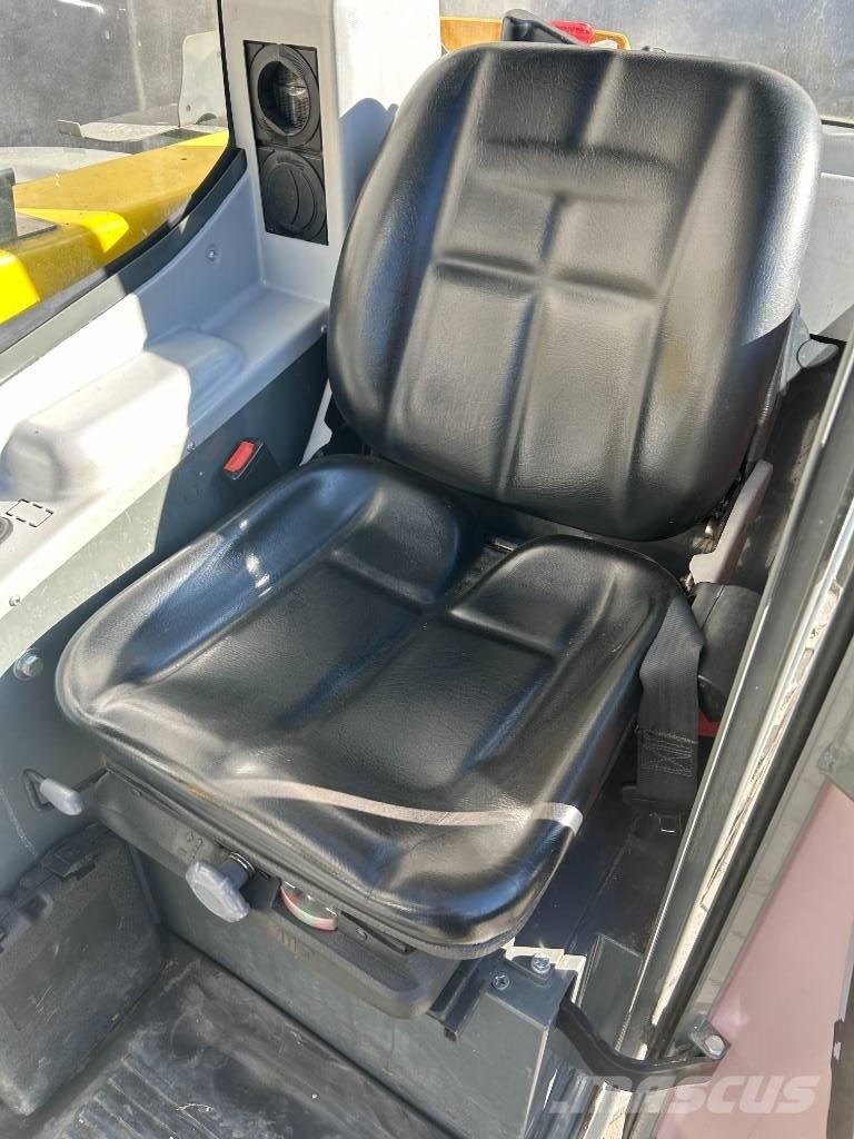 Kramer 1245 Teleskopiskie manipulatori