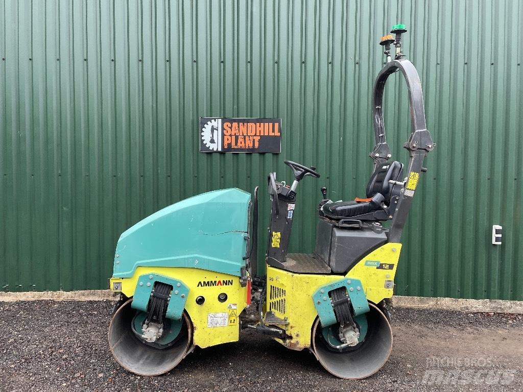 Ammann ARX 12 Divvalču grunts veltņi