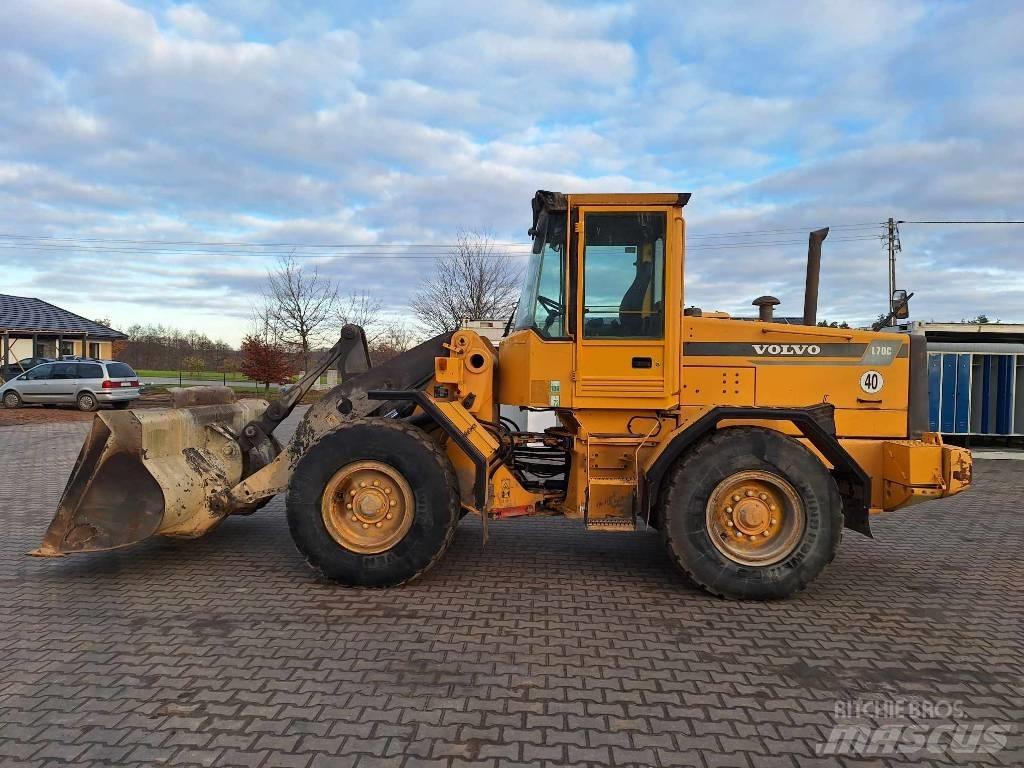 Volvo L 70 C Iekrāvēji uz riteņiem