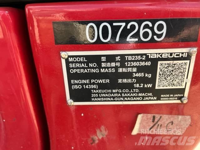 Takeuchi TB235 Mini ekskavatori < 7 t