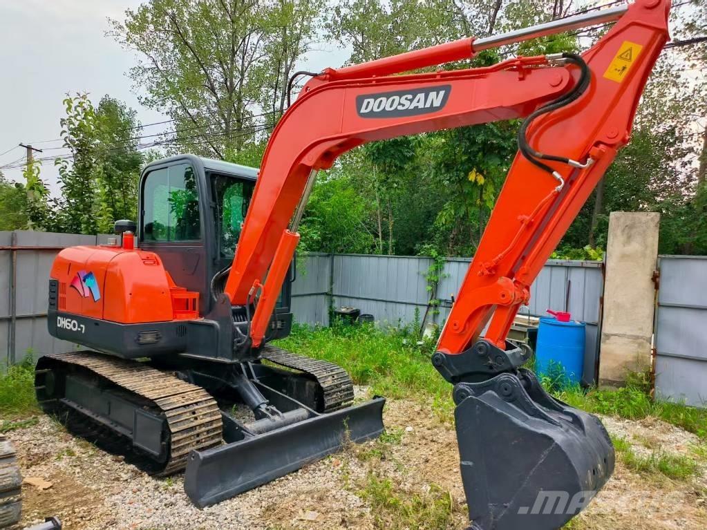 Doosan DH 60 Mini ekskavatori < 7 t