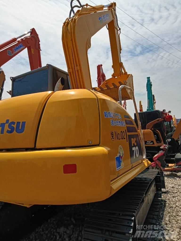 Komatsu PC 70 Kāpurķēžu ekskavatori