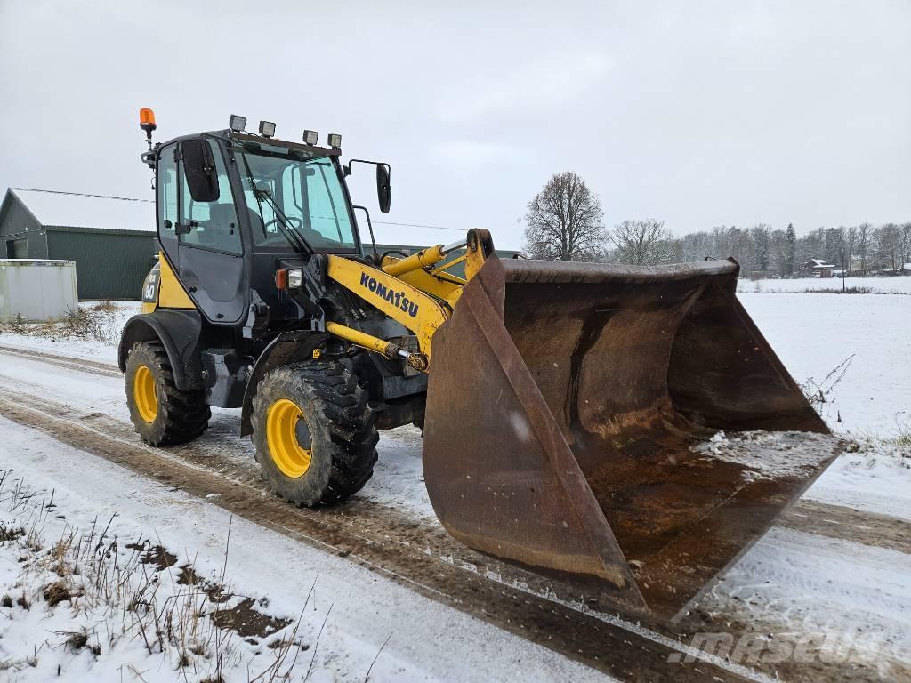 Komatsu WA80-6 Iekrāvēji uz riteņiem