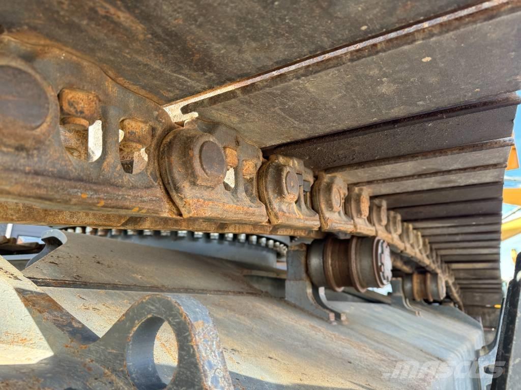 Liebherr R 956 LC Kāpurķēžu ekskavatori