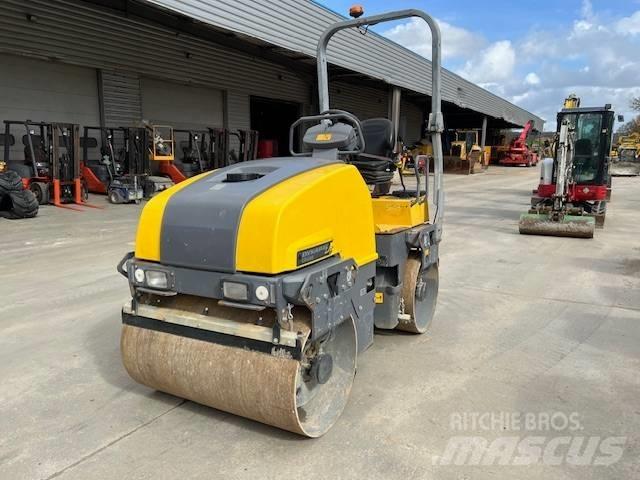 Dynapac CC 1200 Divvalču grunts veltņi