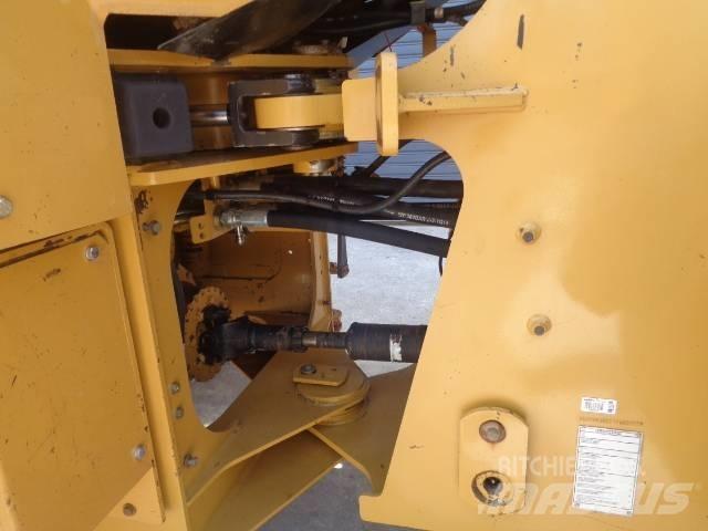 CAT 930 G Iekrāvēji uz riteņiem