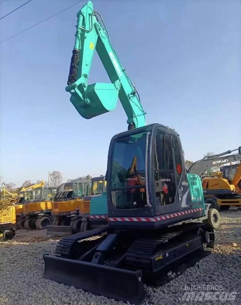 Kobelco SK 75 Kāpurķēžu ekskavatori