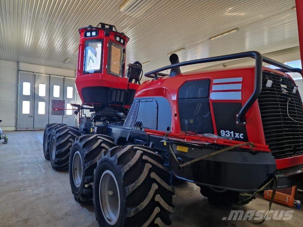 Komatsu 931 XC Harvesteri