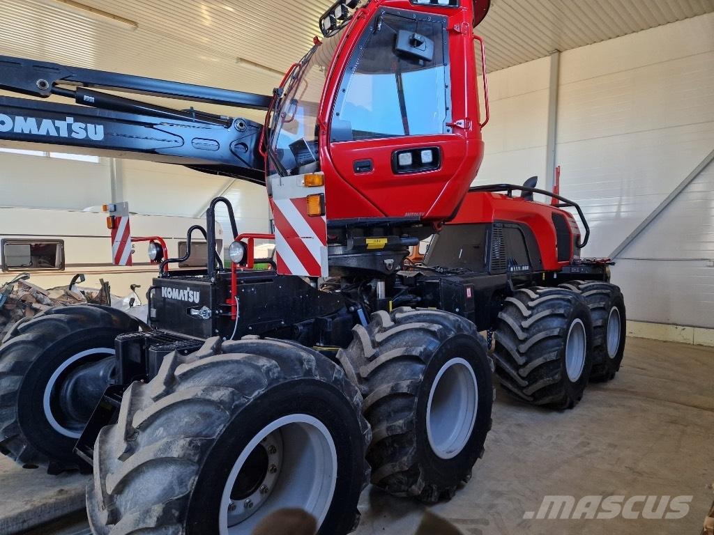 Komatsu 931 XC Harvesteri