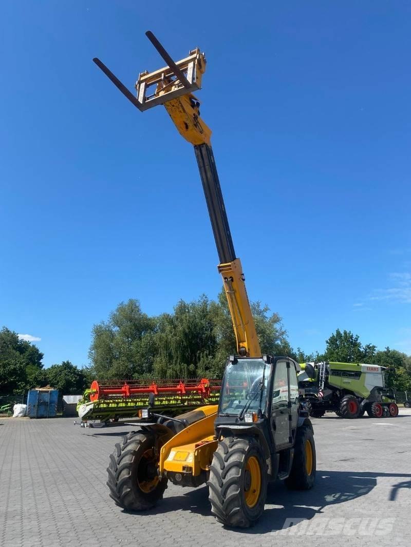JCB 541-70 Teleskopiskie manipulatori