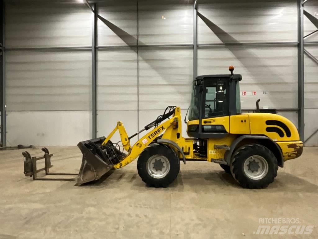 Terex TL 100 Iekrāvēji uz riteņiem
