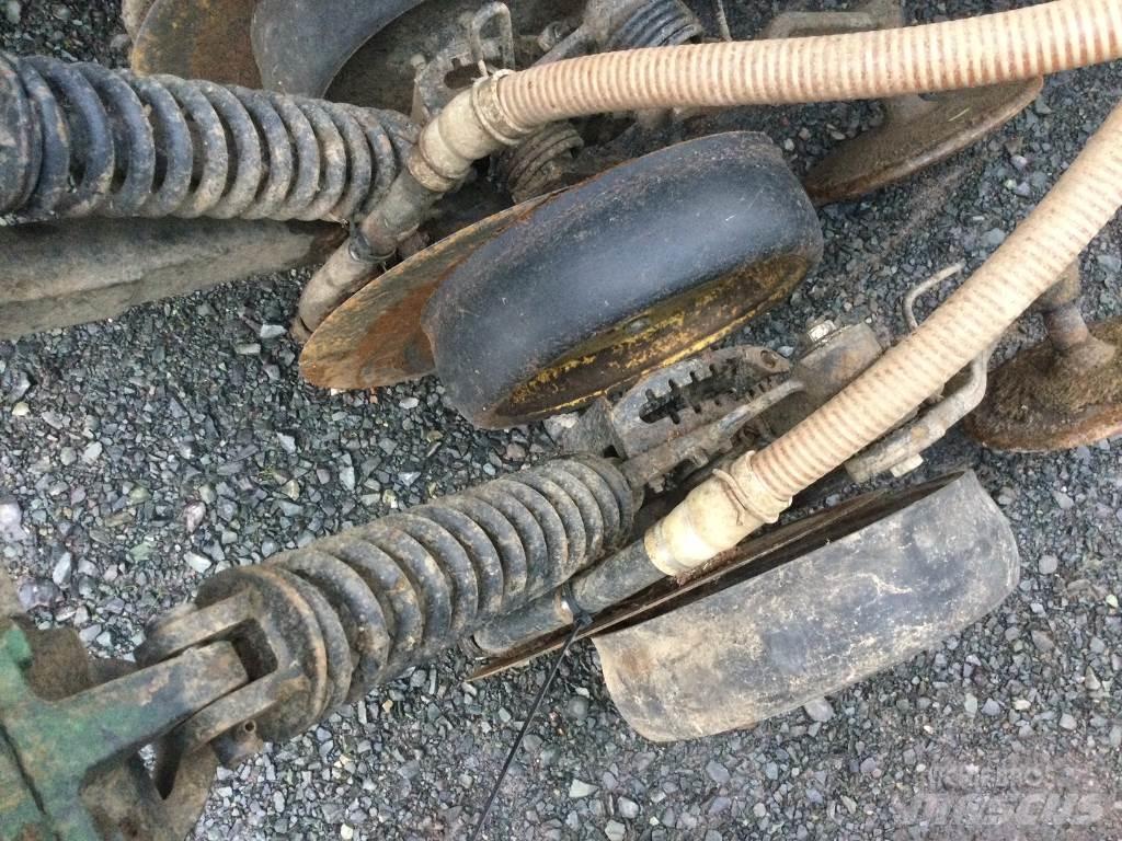 John Deere 750 A Kombinētās sējmašīnas