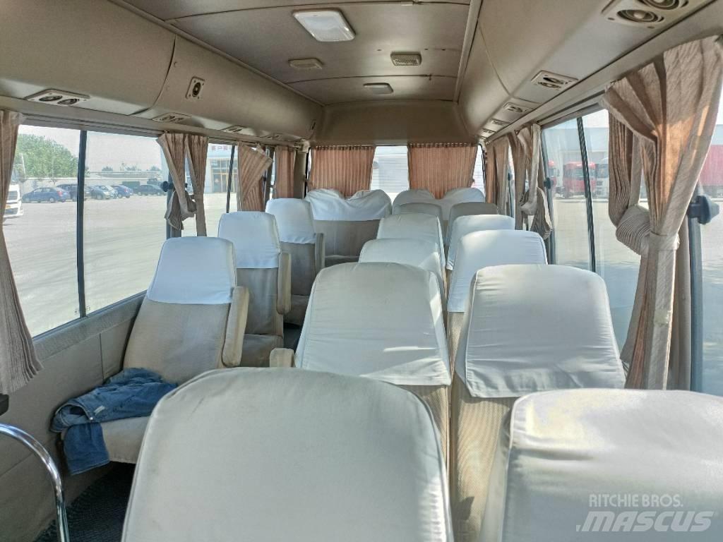 Toyota Coaster Bus Mikroautobusi