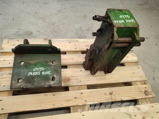 John Deere 3220 hook Kabīnes un interjers