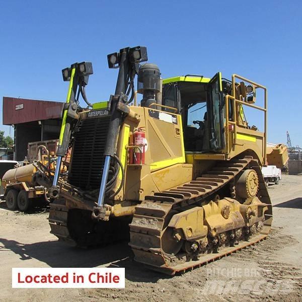 CAT D8T-15 Kāpurķēžu buldozeri