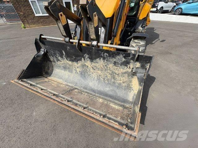 JCB 3 CX Ekskavatori-iekrāvēji