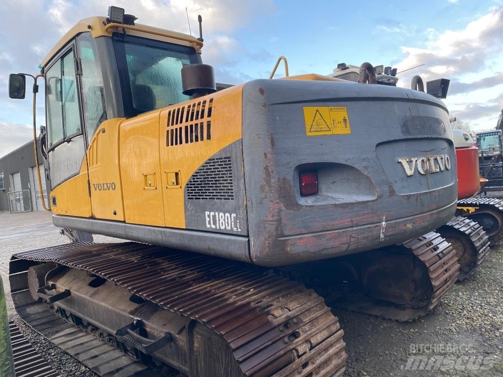 Volvo EC180C Kāpurķēžu ekskavatori