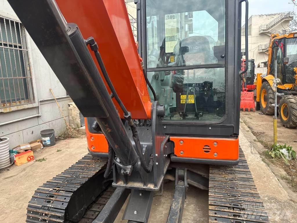 Hitachi ZX68USR-5A Mini ekskavatori < 7 t