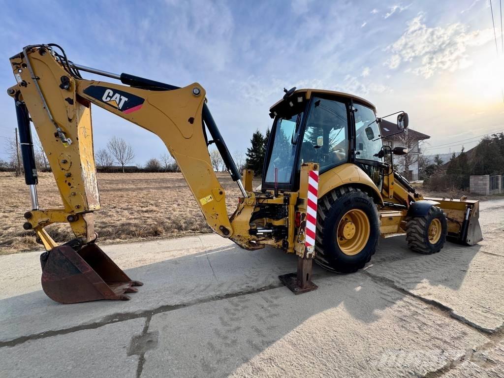 CAT 428 E Ekskavatori-iekrāvēji