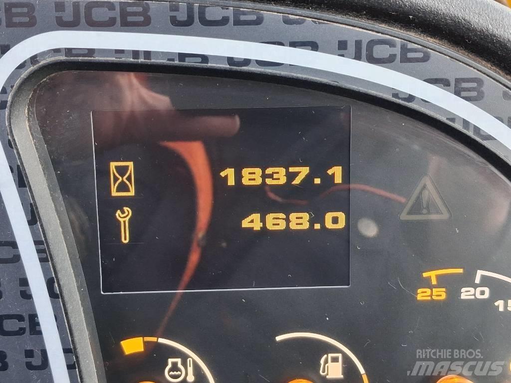 JCB 533-105 Teleskopiskie manipulatori