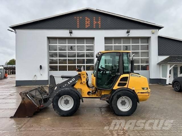 Volvo L 25 F Iekrāvēji uz riteņiem