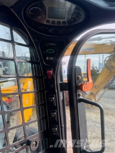 Bobcat S 530 Lietoti riteņu kompaktiekrāvēji