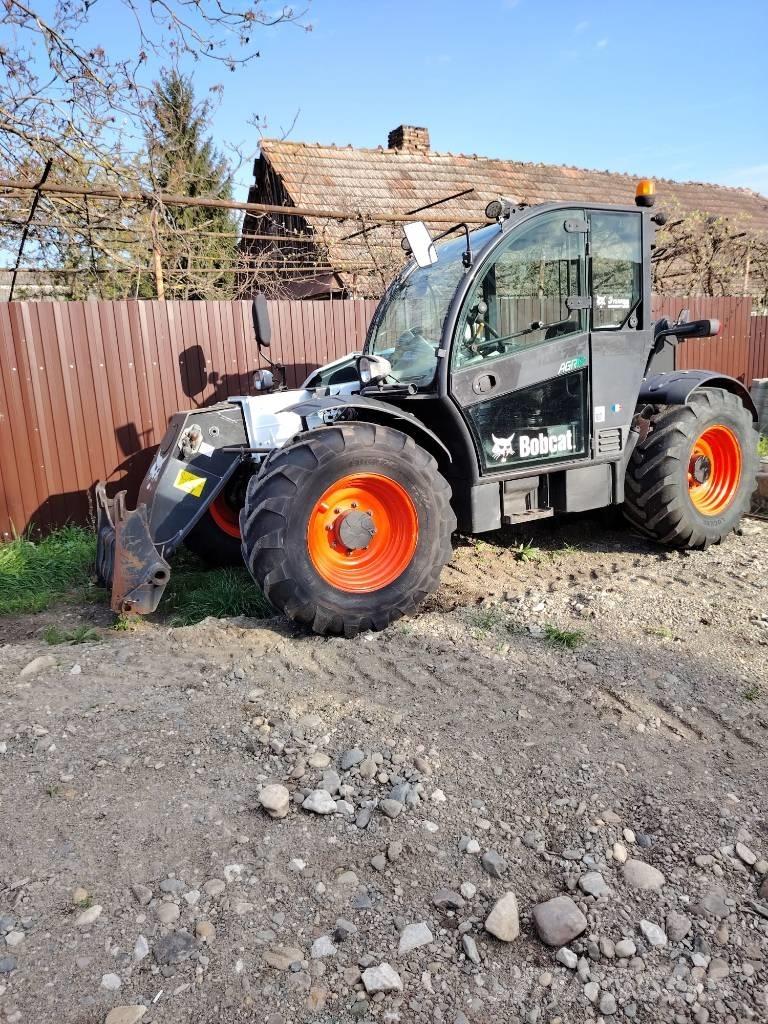 Bobcat TL 38.70 Agri Teleskopiskie manipulatori