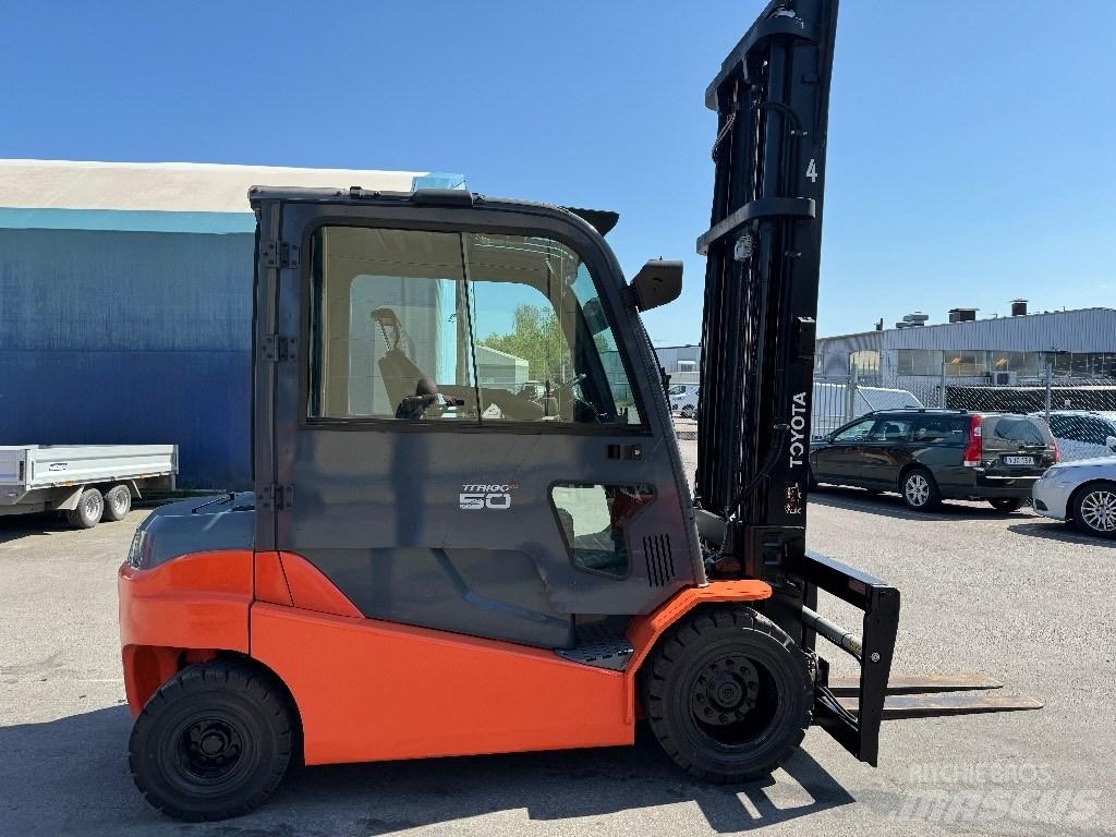 Toyota 8FBMT50 Elektriskie iekrāvēji