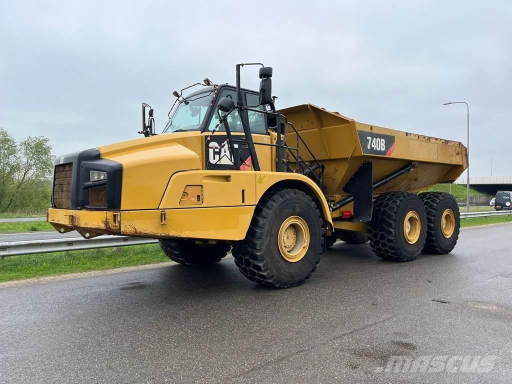 CAT 740B Artikulētie pašizgāzēji