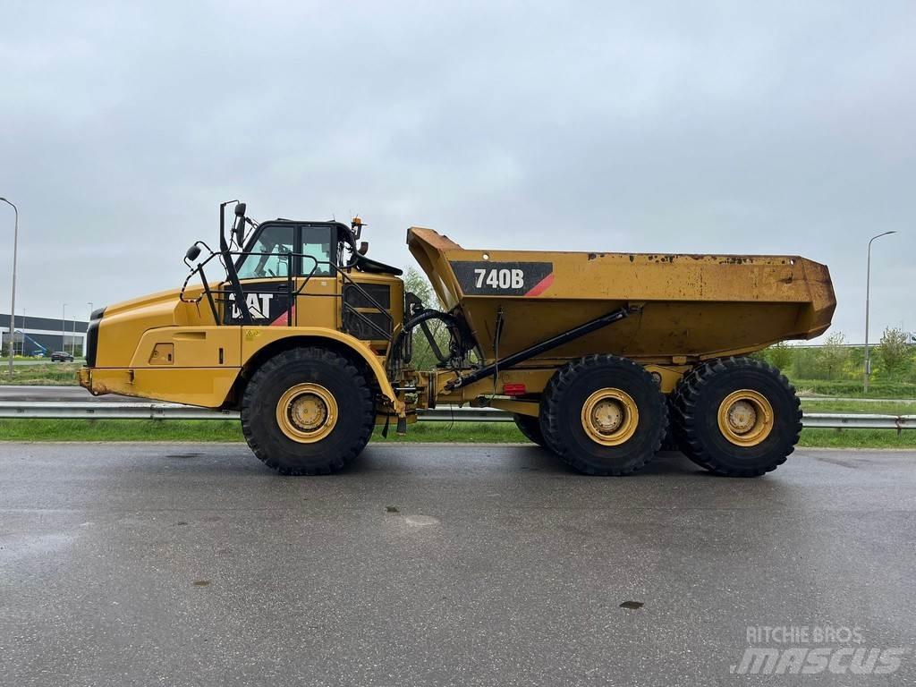 CAT 740B Artikulētie pašizgāzēji