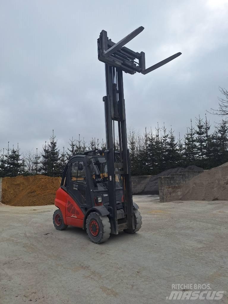Linde H 50 D Tehnika ar dīzeļa dzinēju