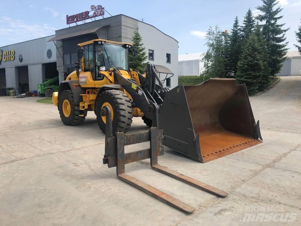 Volvo L90H Iekrāvēji uz riteņiem