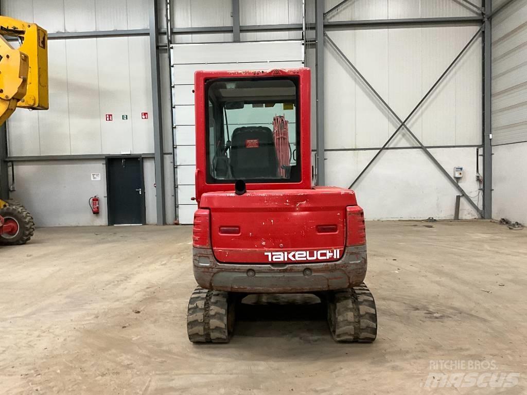 Takeuchi TB 235 Mini ekskavatori < 7 t