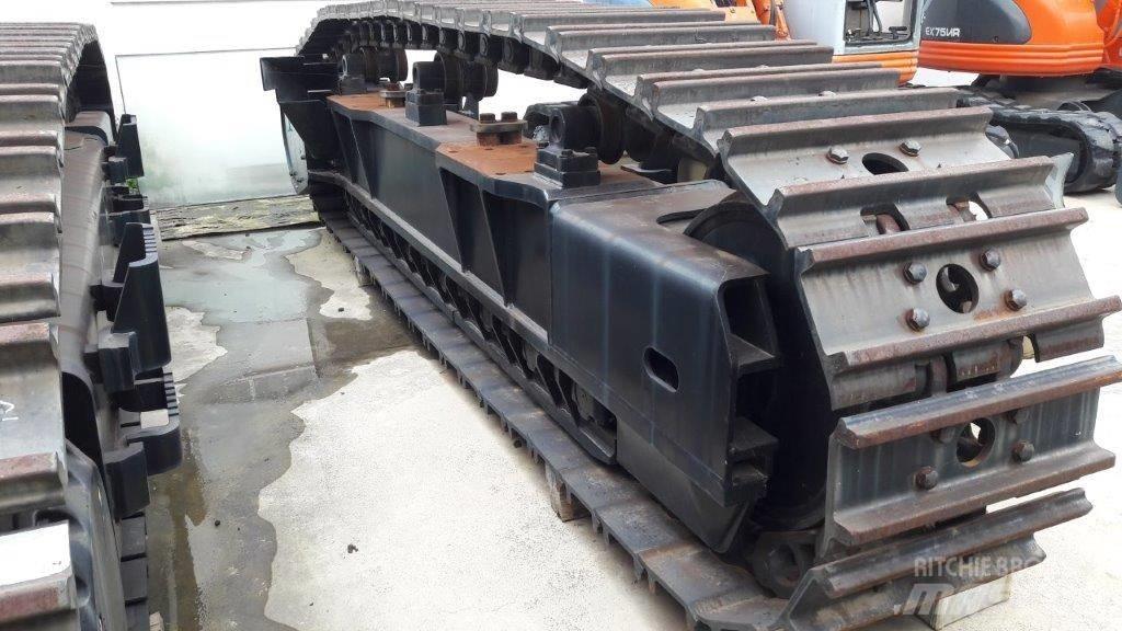 Hitachi ZX500LC-3 Šasija un piekare