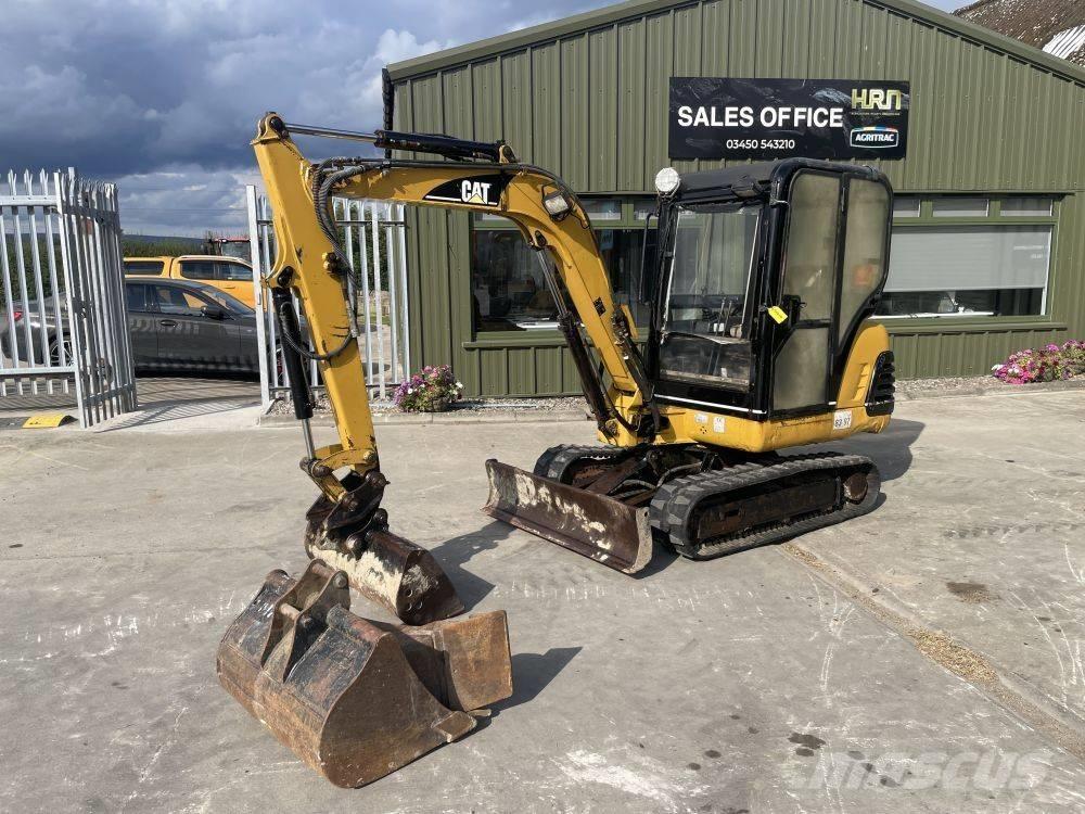 CAT 302.5 Mini ekskavatori < 7 t