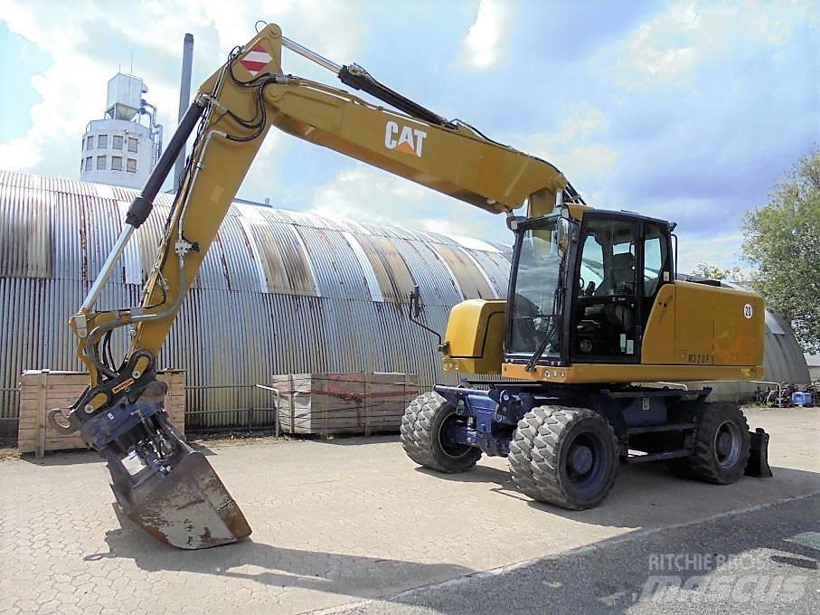 CAT M 320 F Ekskavatori uz riteņiem