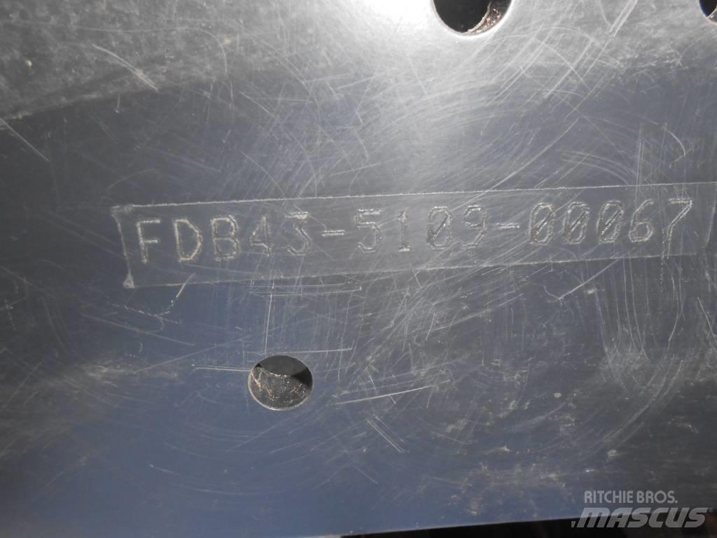 Doosan D50SC-09 Tehnika ar dīzeļa dzinēju