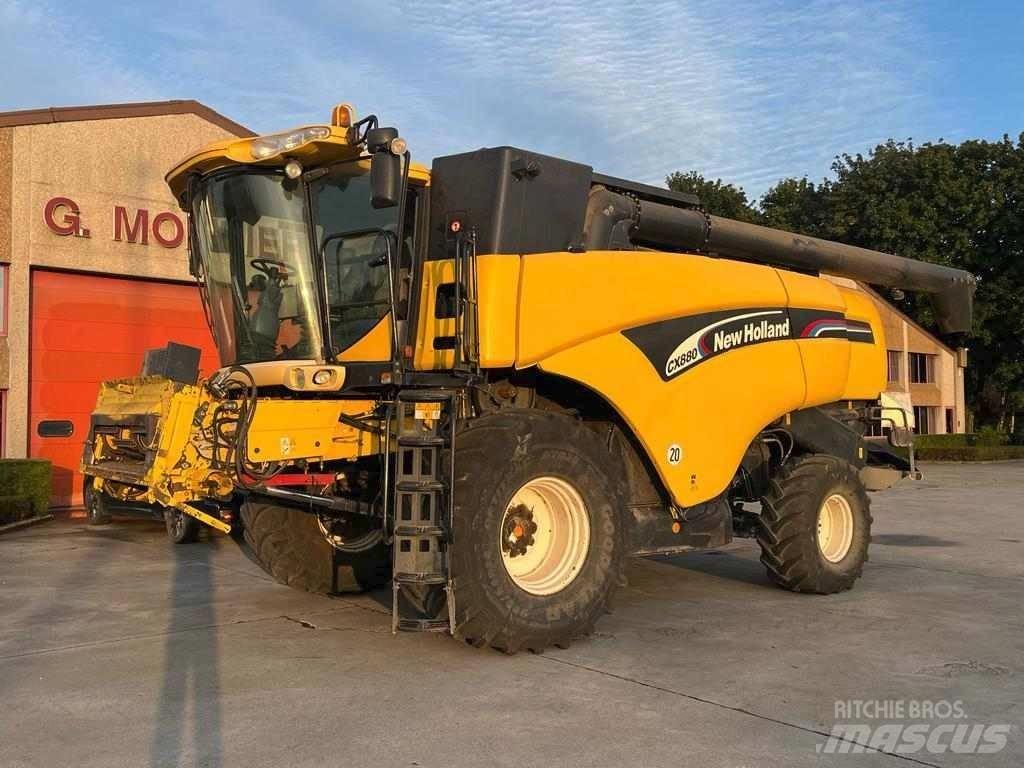 New Holland CX 880 Ražas novākšanas kombaini
