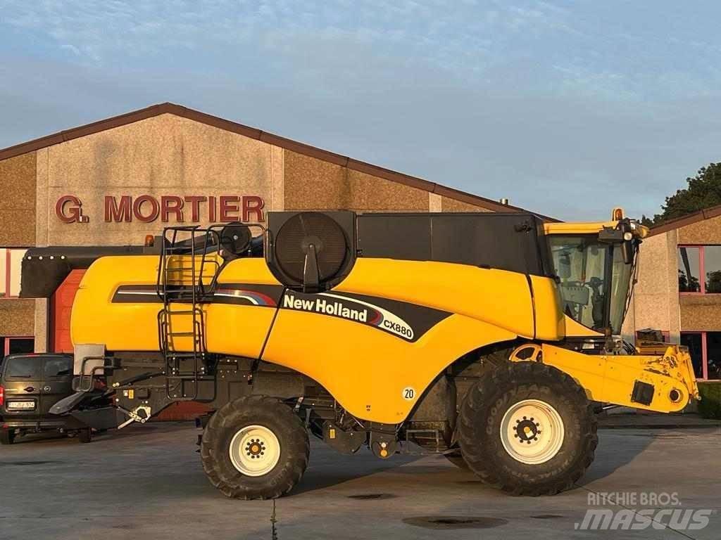 New Holland CX 880 Ražas novākšanas kombaini