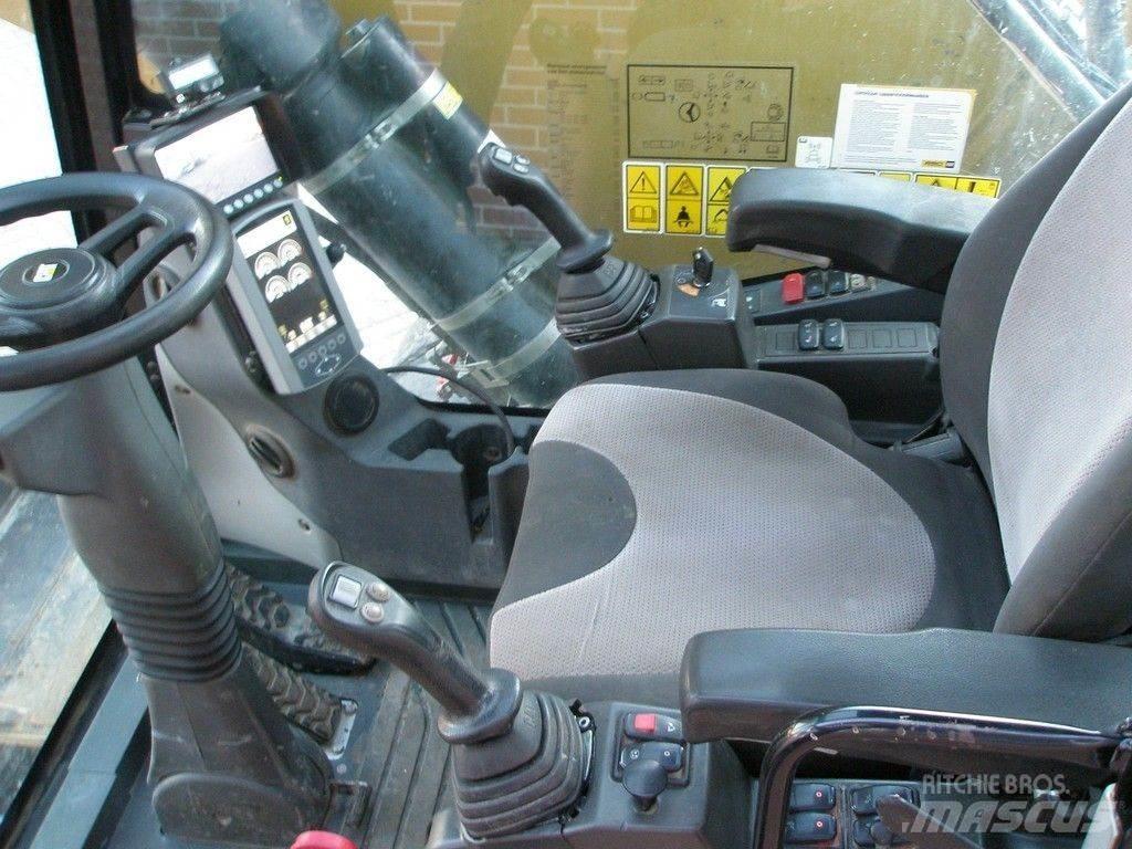 CAT MH3024 Industriālie iekrāvēji