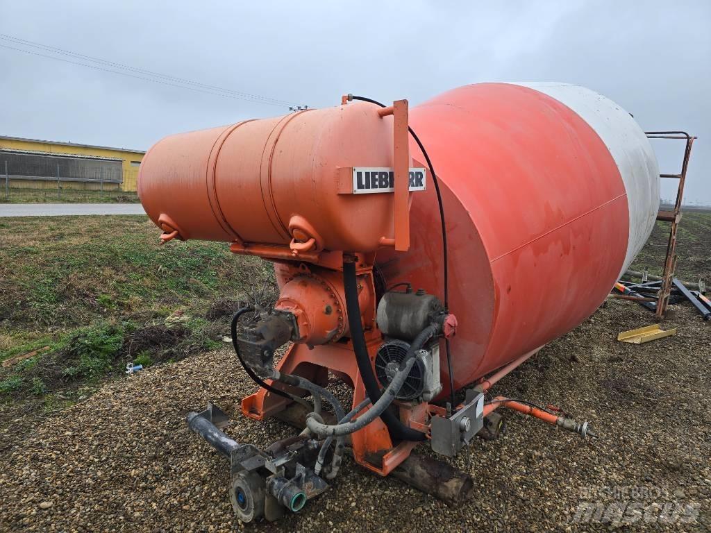 Liebherr MIXER Betona/javas maisītāji