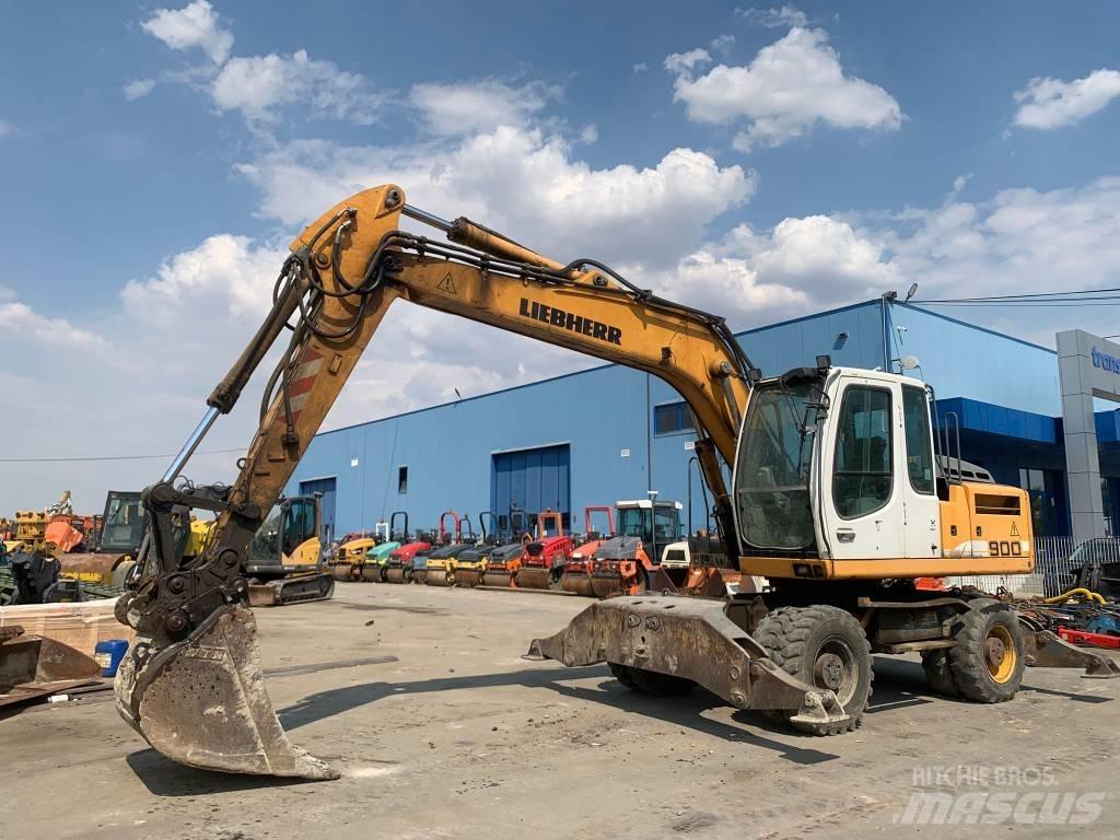 Liebherr A 900 C Ekskavatori uz riteņiem