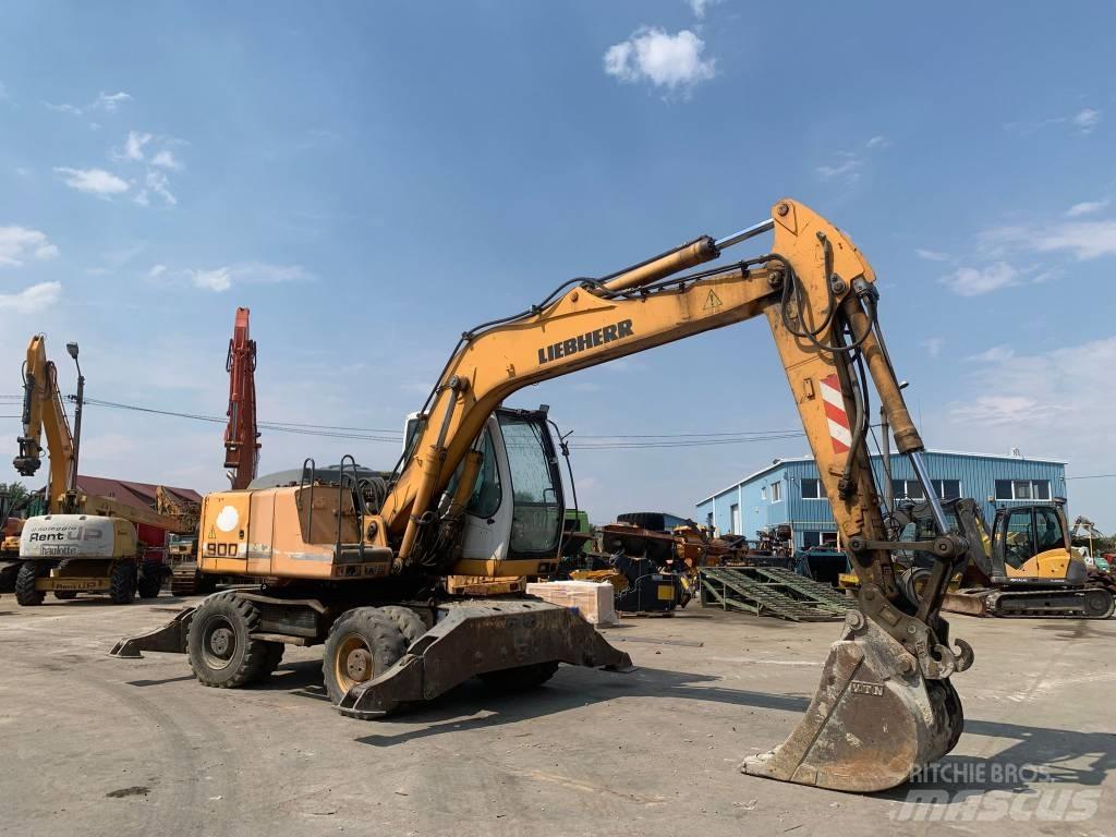 Liebherr A 900 C Ekskavatori uz riteņiem