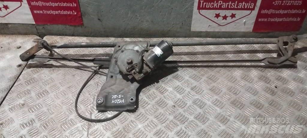 Volvo FH 12     20517438 Kabīnes un interjers