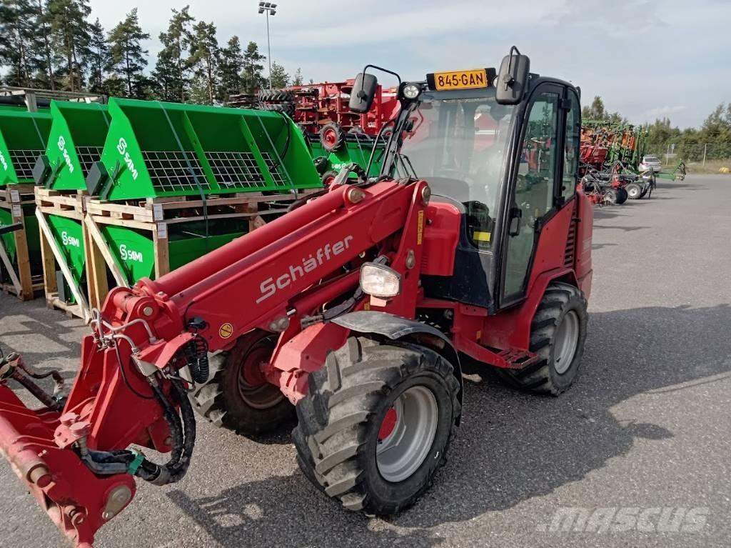 Schäffer 4580 T Mini iekrāvēji