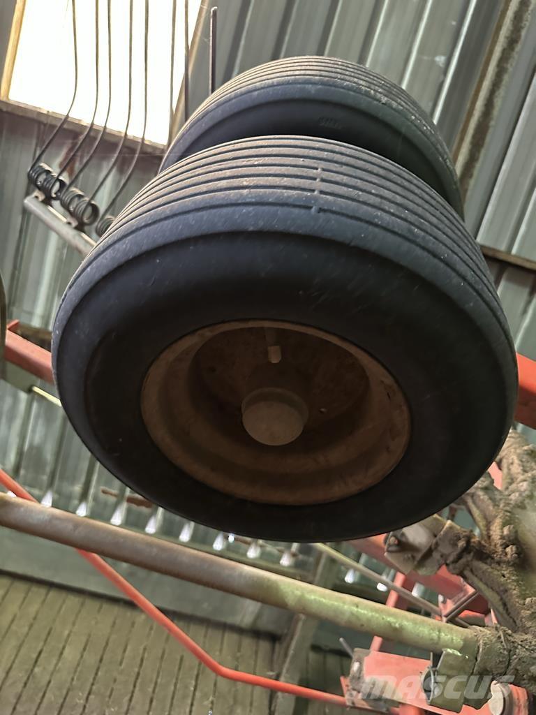 Fella TS 1601 Vālotāji